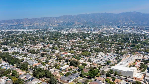 $1,990,000 | 2115 West Clark Avenue, Burbank, CA 91506