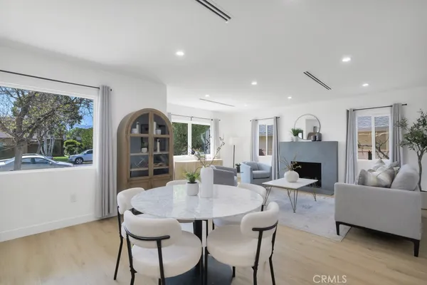 $1,990,000 | 2115 West Clark Avenue, Burbank, CA 91506