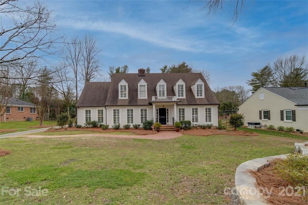 2143 Edenton Road Charlotte, NC 28211 - Photo 2 of 43 Gallery Image 2