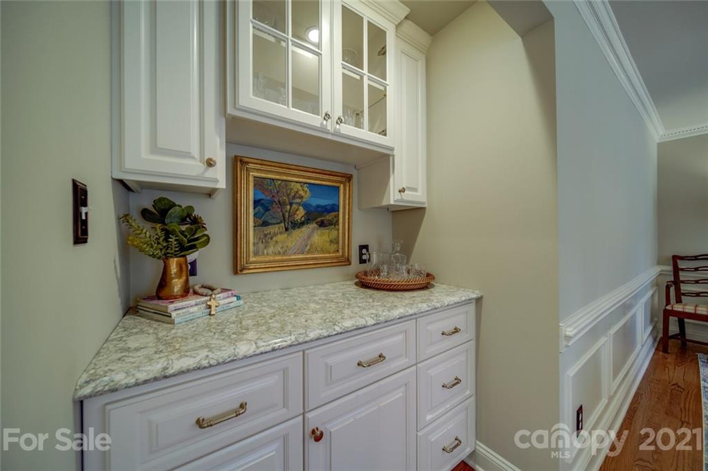 2143 Edenton Road Charlotte, NC 28211 - Photo 11 of 43 Gallery Image 11