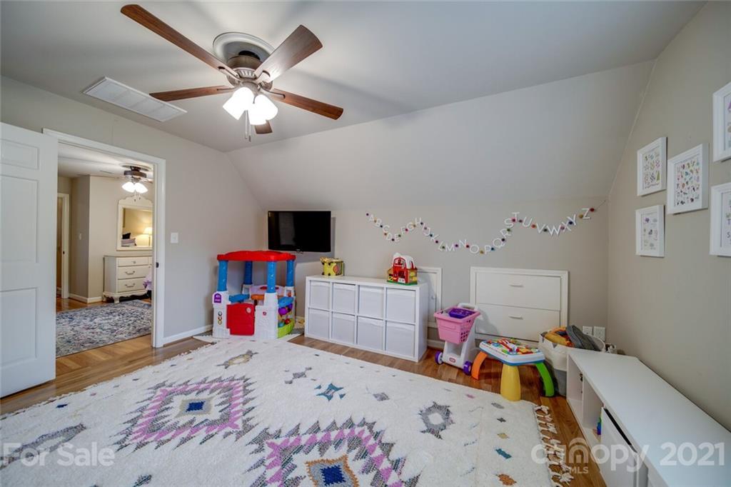 2143 Edenton Road Charlotte, NC 28211 - Photo 33 of 43 Gallery Image 33