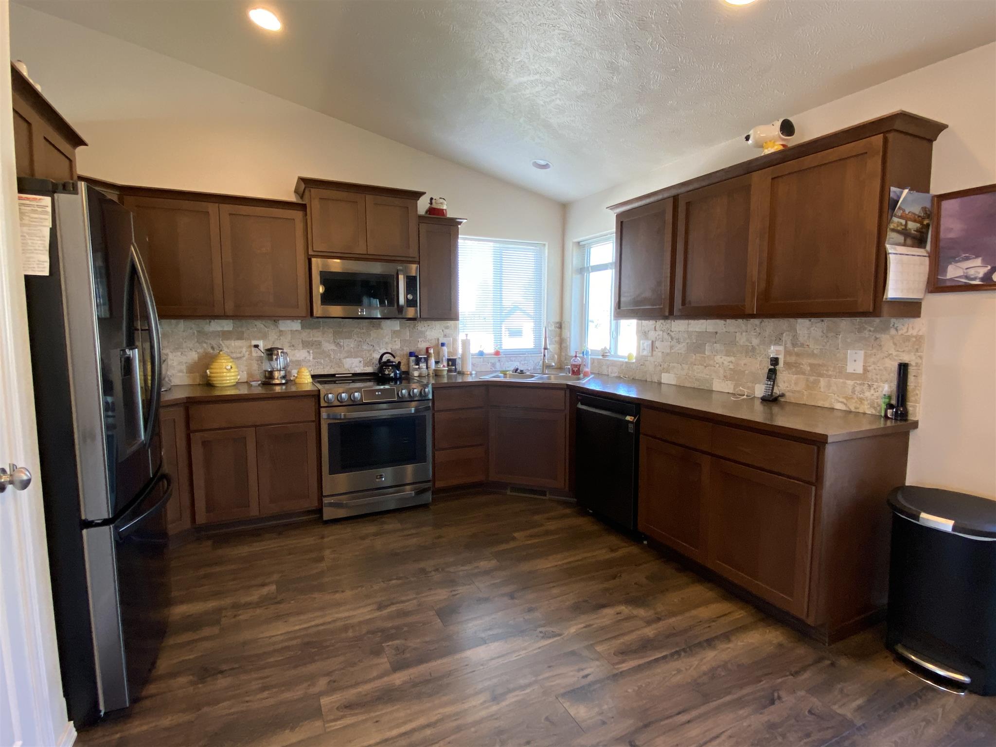 1013 South Collins Road Spokane Valley, WA 99216 - Photo 7 of 25
