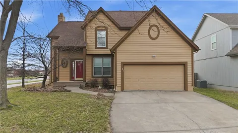 $485,000 | 13236 Carter Street, Overland Park, KS 66213