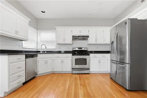 $485,000 | 13236 Carter Street, Overland Park, KS 66213