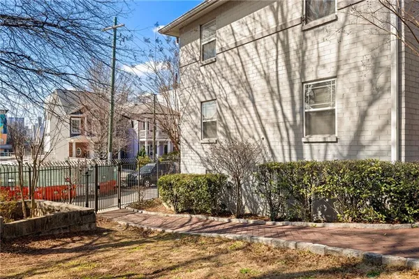 $265,000 | 24 Daniel Street Southeast, Unit 10, Atlanta, GA 30312