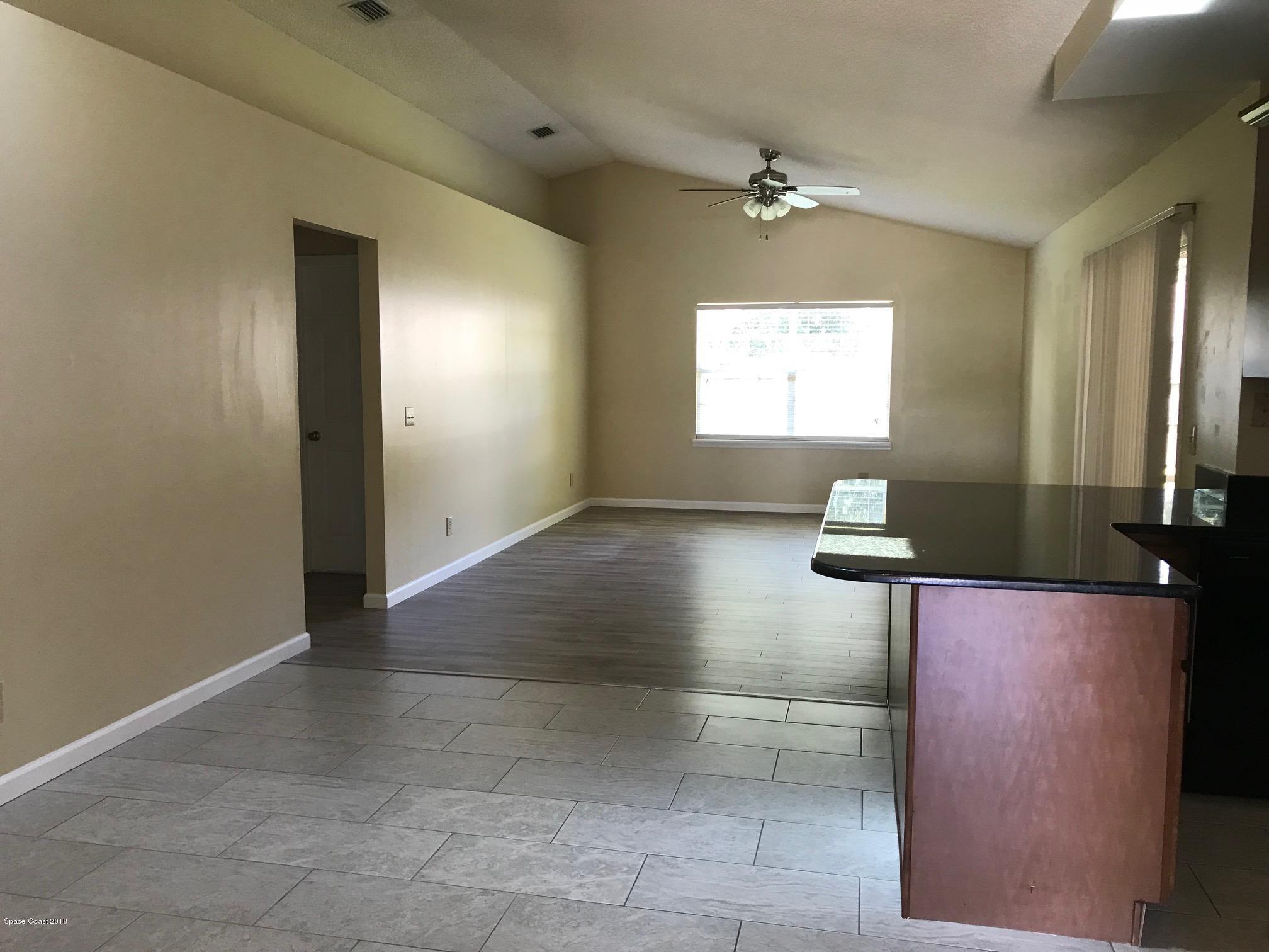 164 Oak Lake Road Melbourne, FL 32901 - Photo 3 of 24 IMG_0226