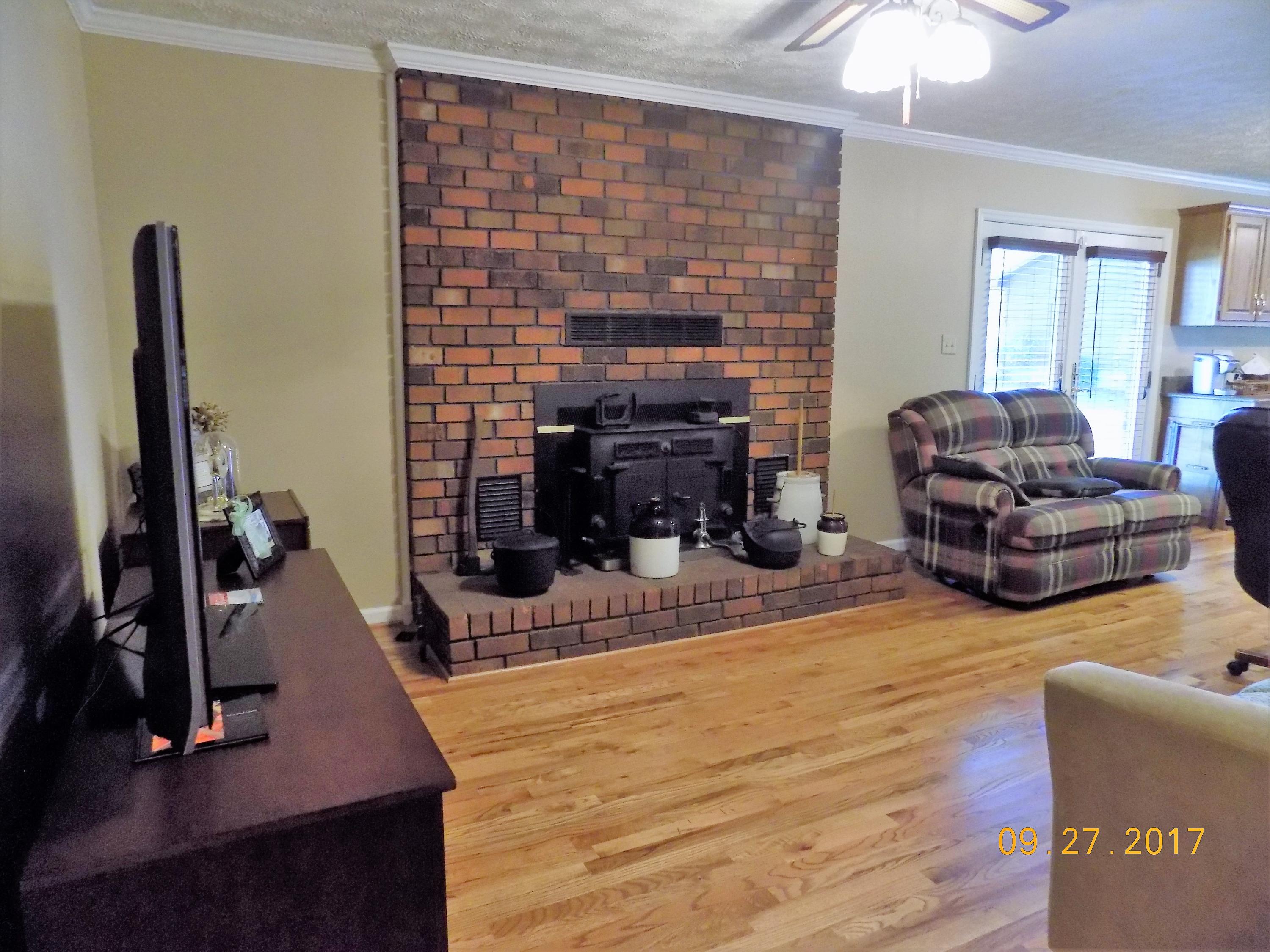 247 Old Mill Road Whitwell, TN 37397 - Photo 9 of 41 den