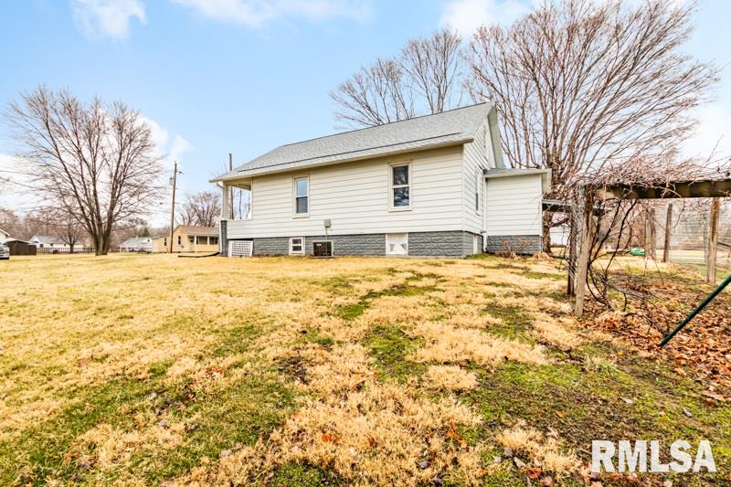 312 East Prairie Street Farmington, IL 61531 - Photo 19 of 23 Gallery Image 19