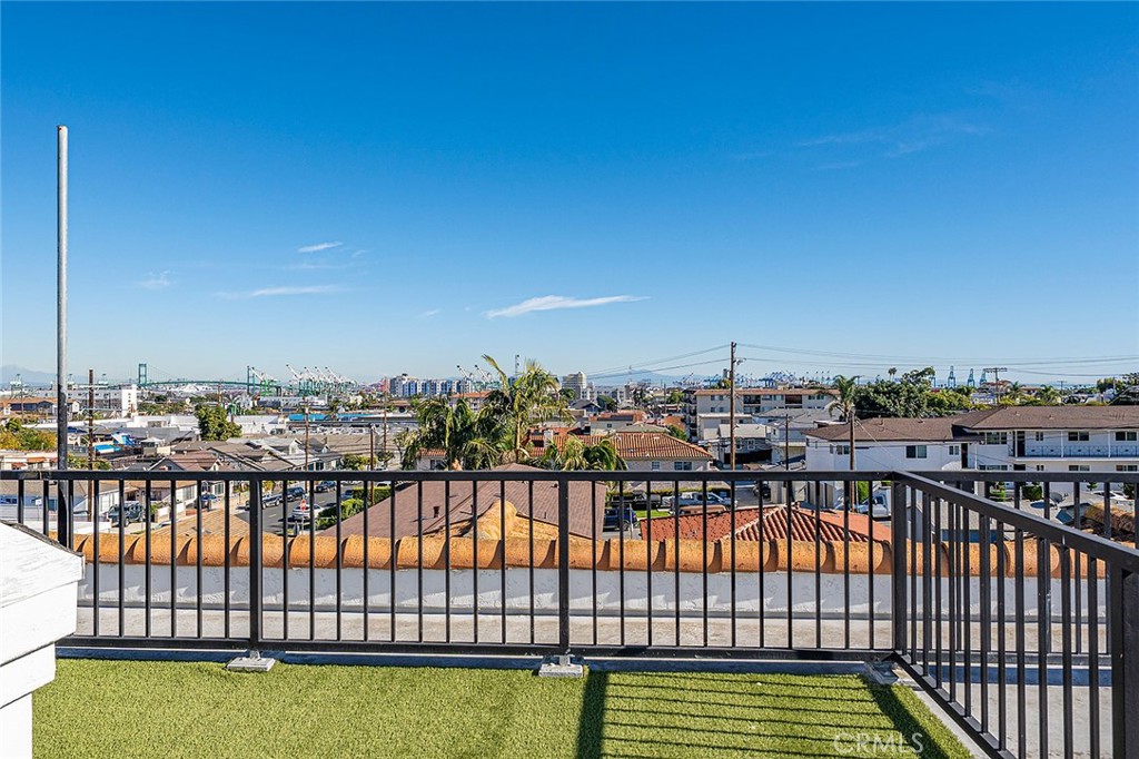 825 West 6th Street, Unit 3 San Pedro, CA 90731 - Photo 30 of 35