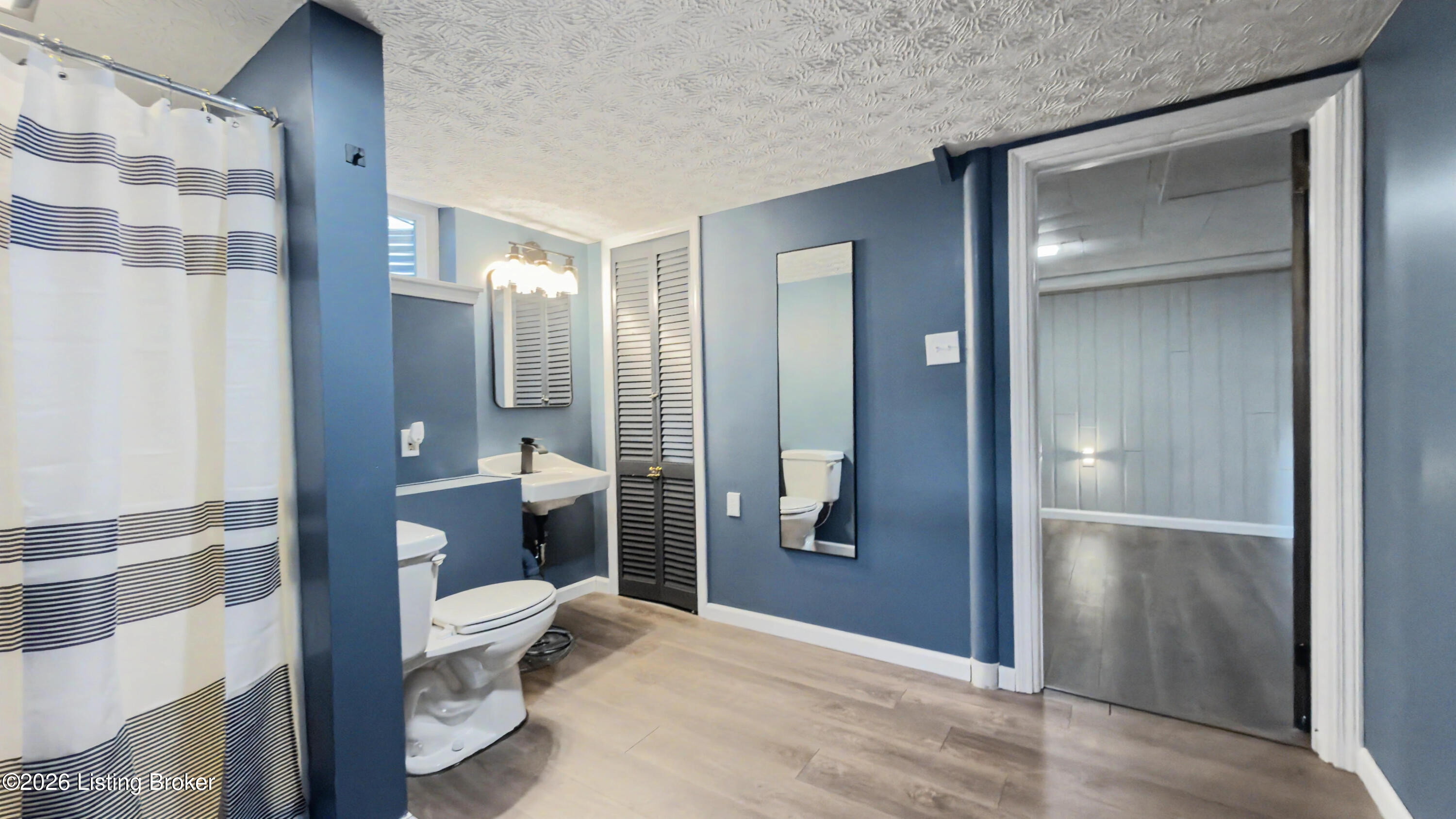 2813 Rio Rita Avenue Louisville, KY 40220 - Photo 35 of 44 2813 Rio Rita Avenue-39