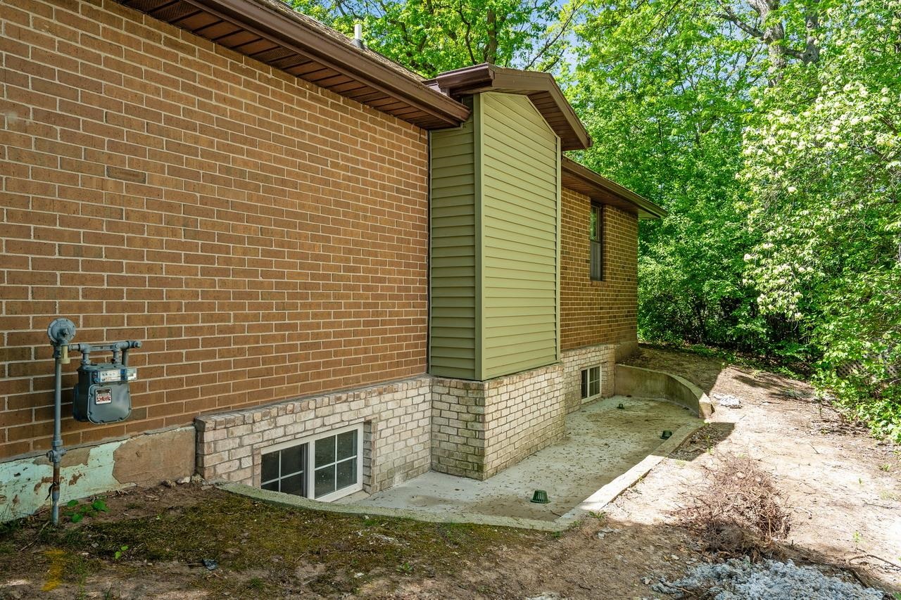 250 Traders Point Green Bay, WI 54302 - Photo 41 of 56