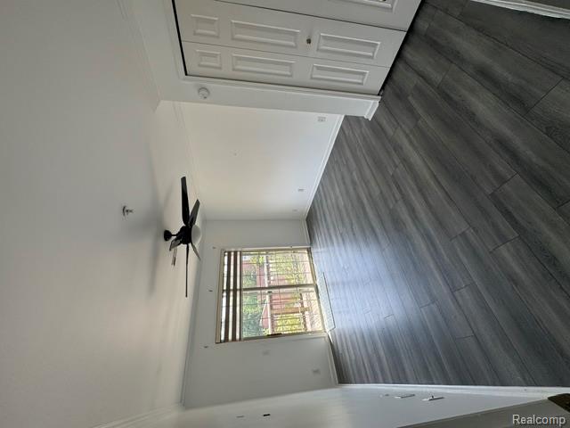 17034 Farmington Road Livonia, MI 48154 - Photo 15 of 16