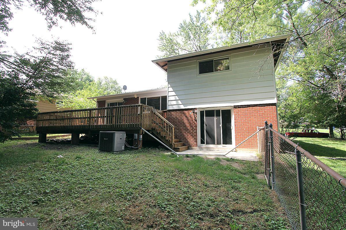 9615 McAlpine Road Silver Spring, MD 20901 - Photo 27 of 28 Exterior (Rear)