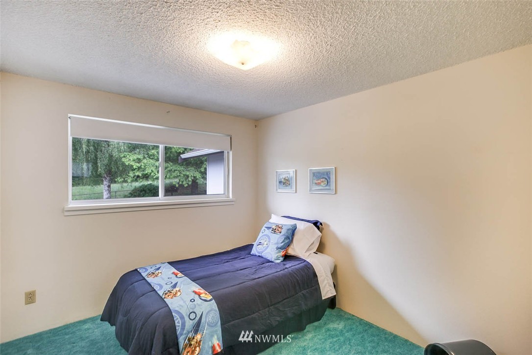 12404 Southeast 158th Street Renton, WA 98058 - Photo 18 of 25