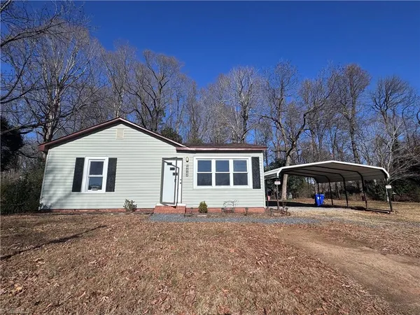 $1,550 | 4586 Starmount Road, Liberty, NC 27298