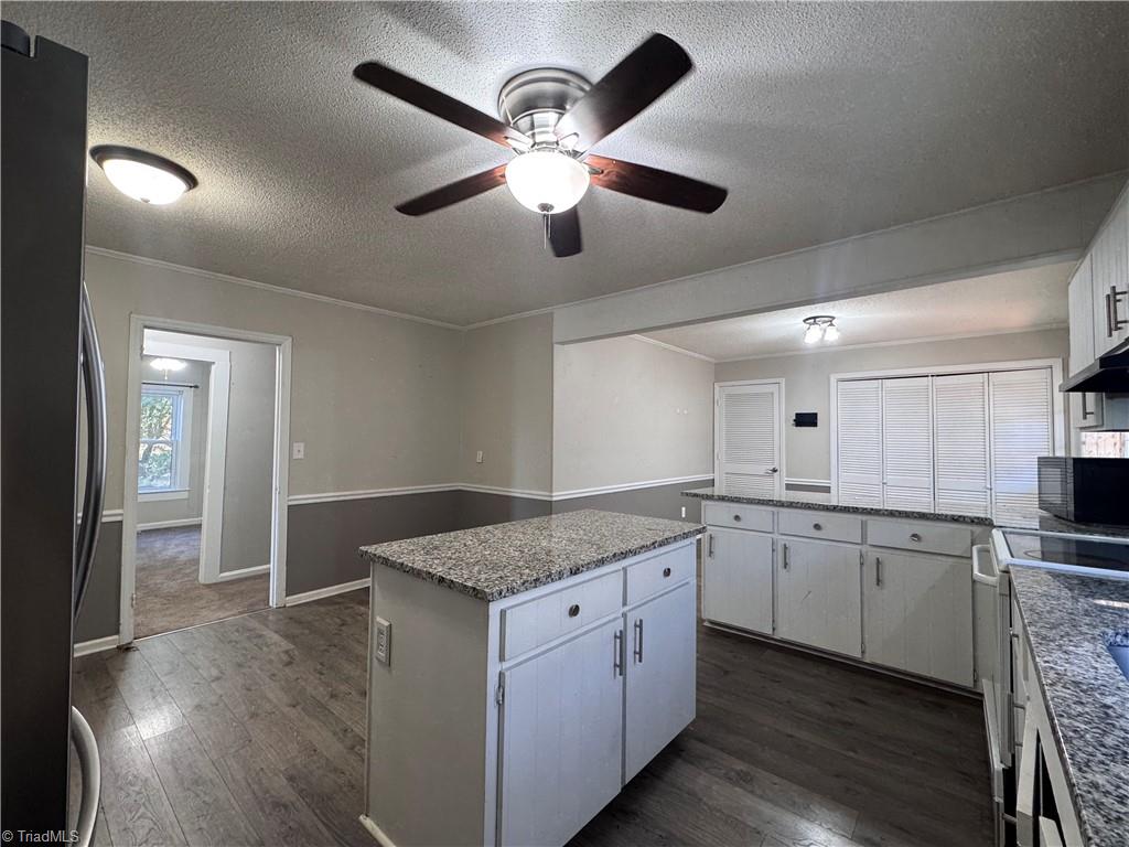 4586 Starmount Road Liberty, NC 27298 - Photo 11 of 35