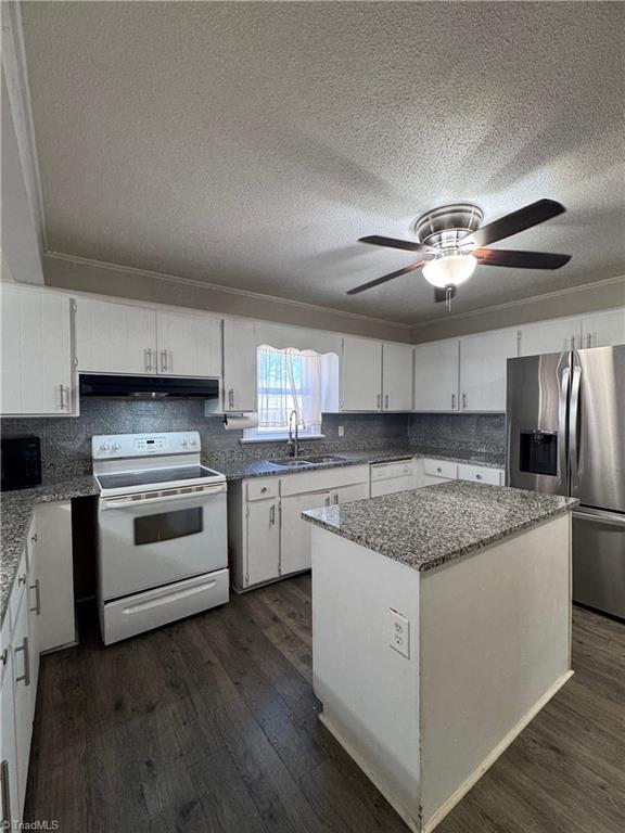 4586 Starmount Road Liberty, NC 27298 - Photo 9 of 35