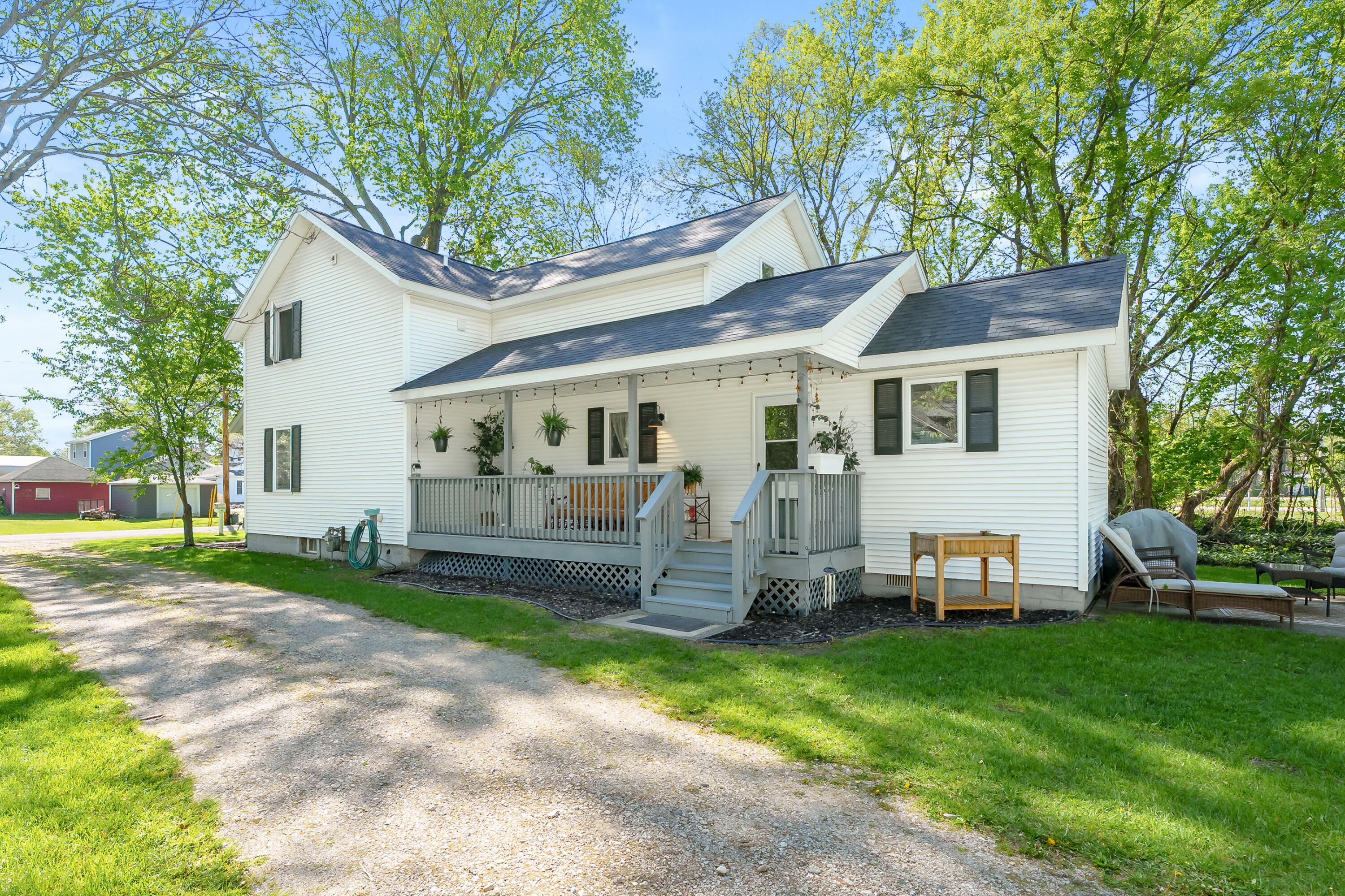 115 Maple Street Plainwell, MI 49080 - Photo 26 of 40 Maple St 115 Plainwell 49080-28