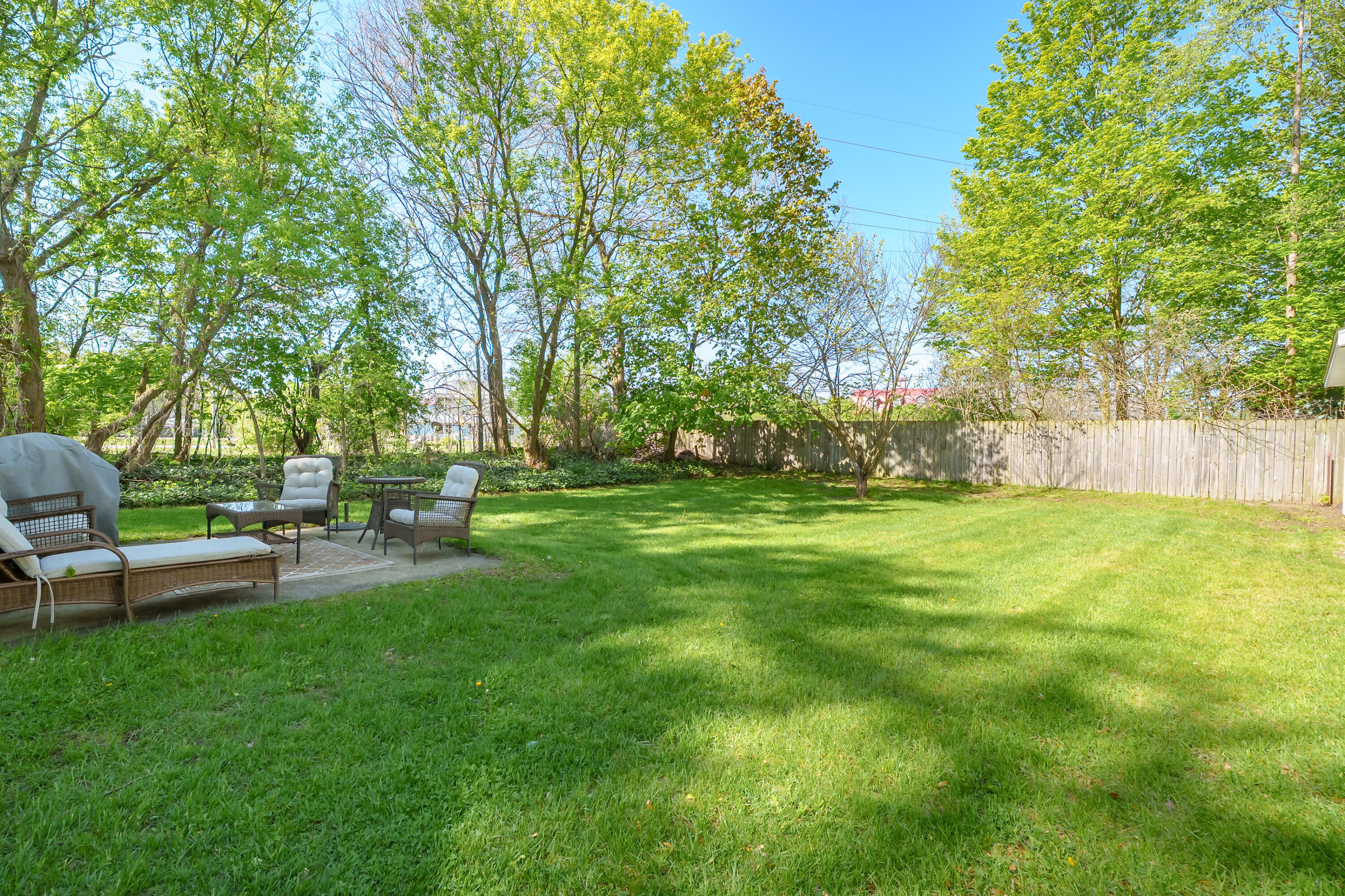 115 Maple Street Plainwell, MI 49080 - Photo 30 of 40 Maple St 115 Plainwell 49080-31