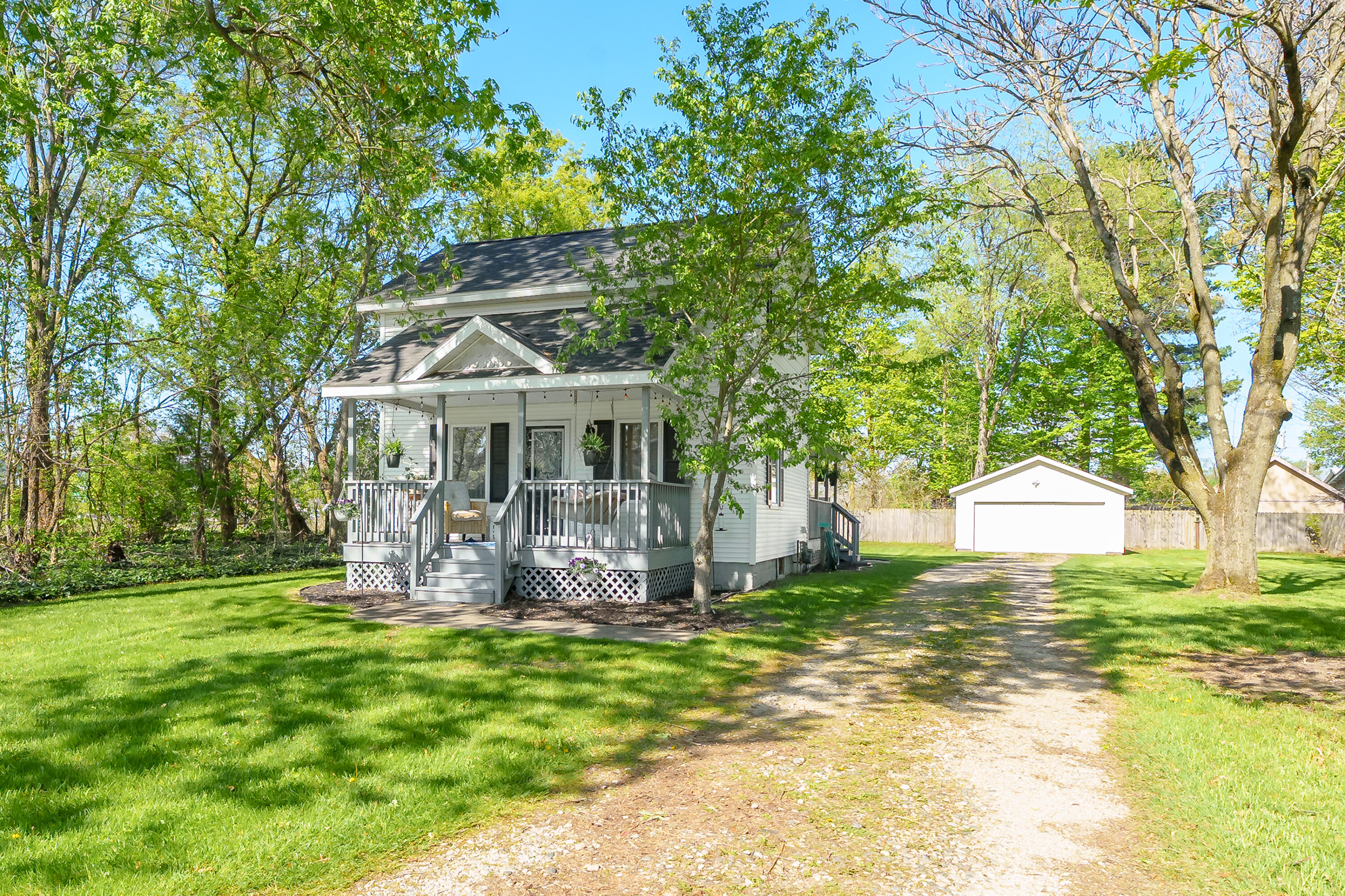 115 Maple Street Plainwell, MI 49080 - Photo 39 of 40 Maple St 115 Plainwell 49080-35