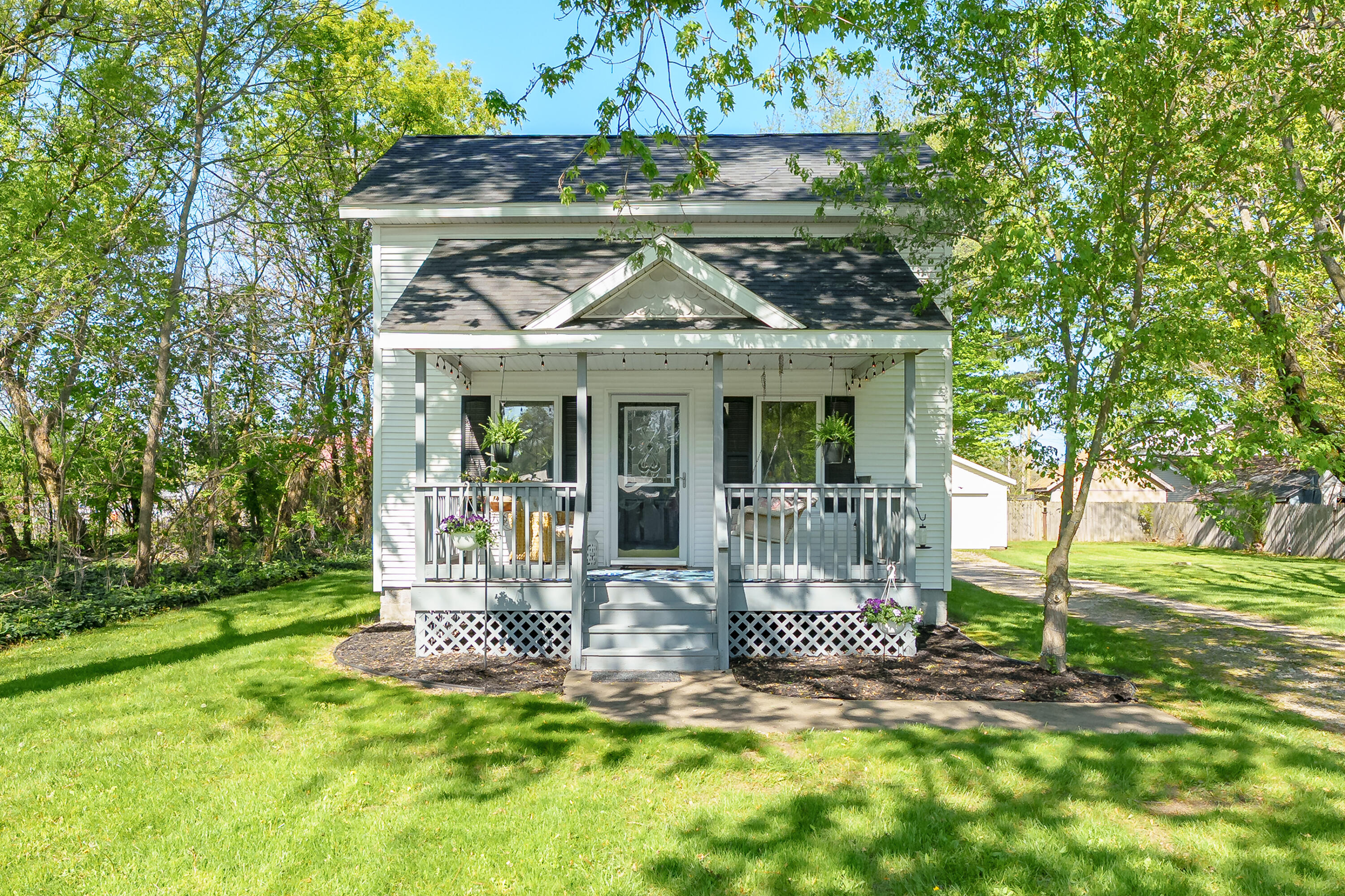 115 Maple Street Plainwell, MI 49080 - Photo 40 of 40 Maple St 115 Plainwell 49080-36
