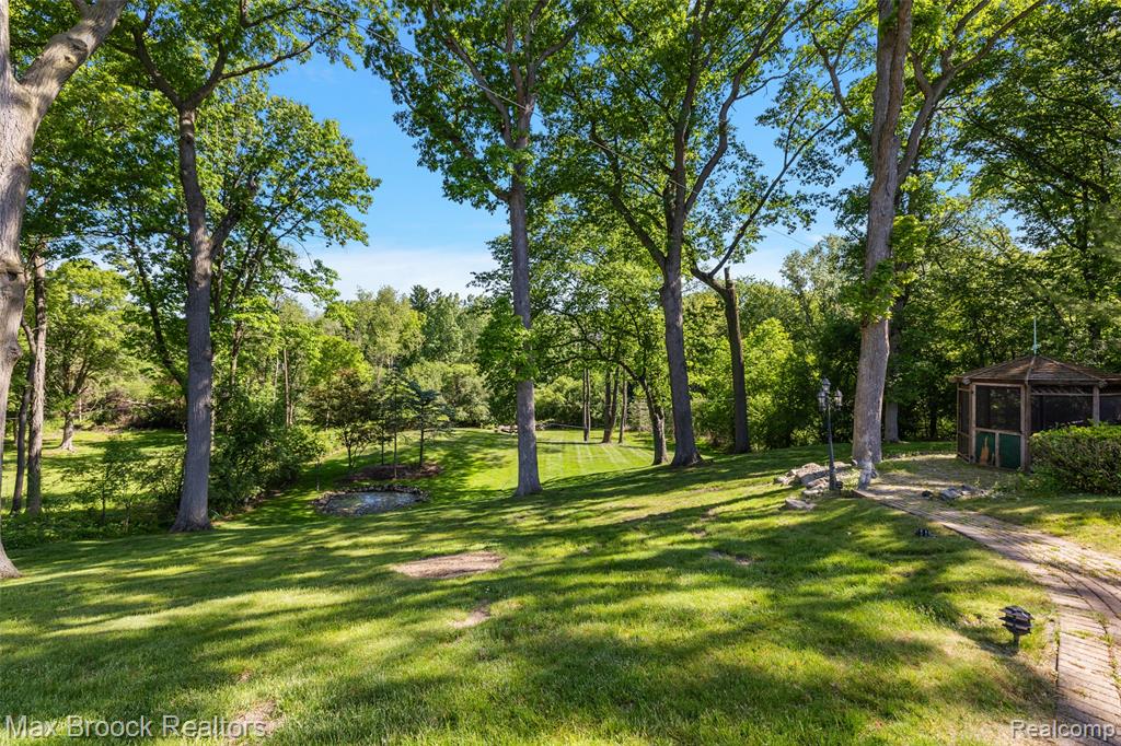 674 Rudgate Road Bloomfield Hills, MI 48304 - Photo 21 of 28
