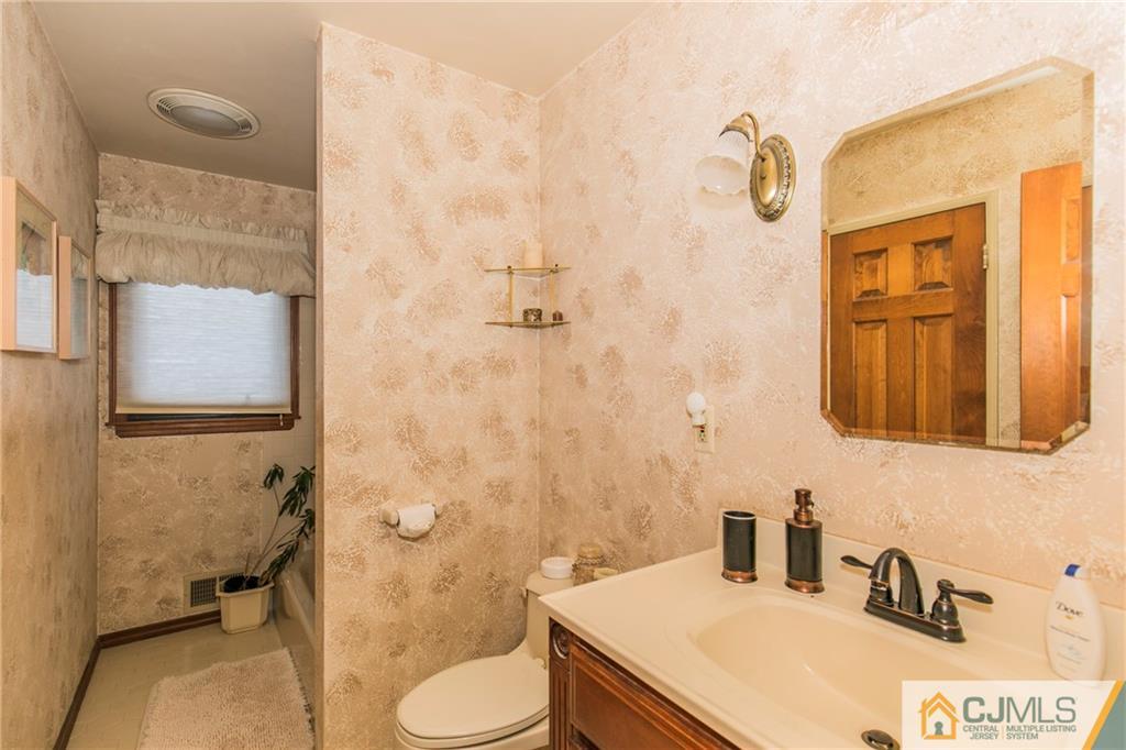 4 Barton Road Old Bridge, NJ 08857 - Photo 19 of 25 Gallery Image 19