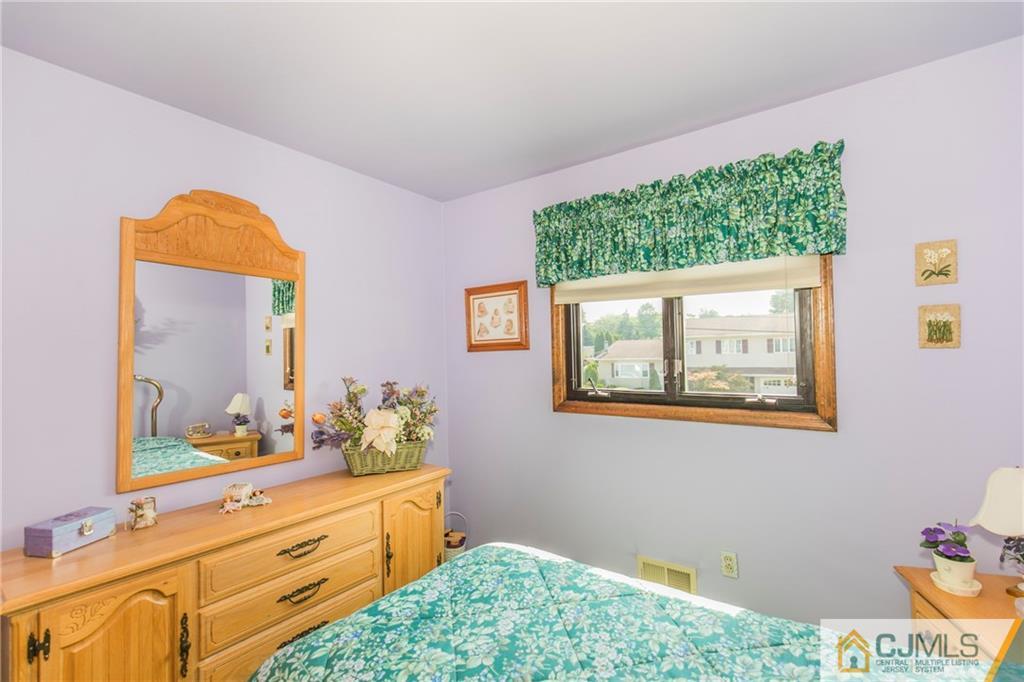 4 Barton Road Old Bridge, NJ 08857 - Photo 21 of 25 Gallery Image 21