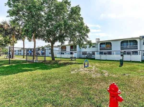 $1,440 | 9919 Aquarius Drive, Unit 5, Port Richey, FL 34668