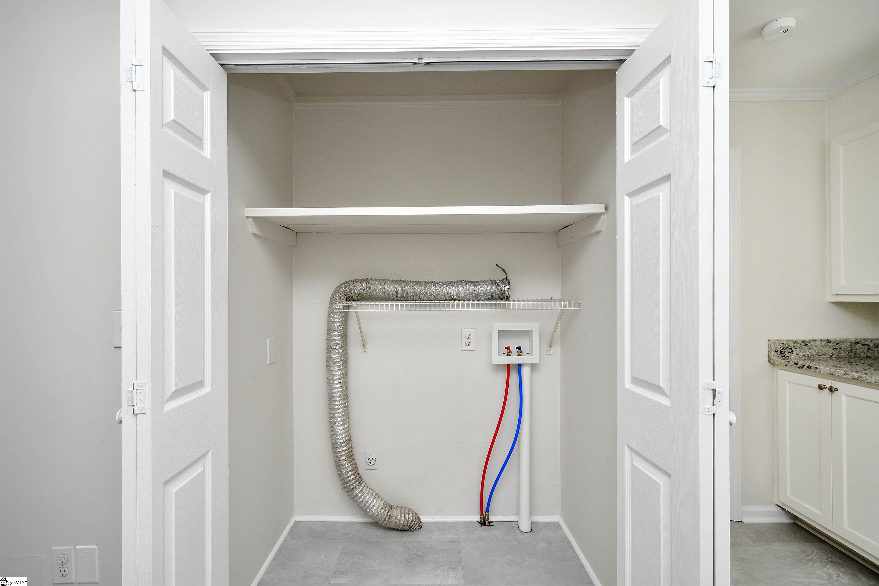 220 Keith Drive Greenville, SC 29607 - Photo 11 of 30