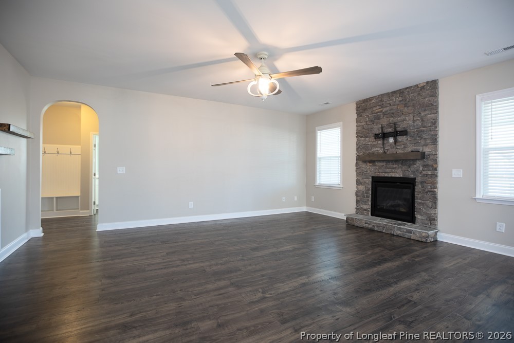 410 Longthorpe Road Fayetteville, NC 28311 - Photo 8 of 31