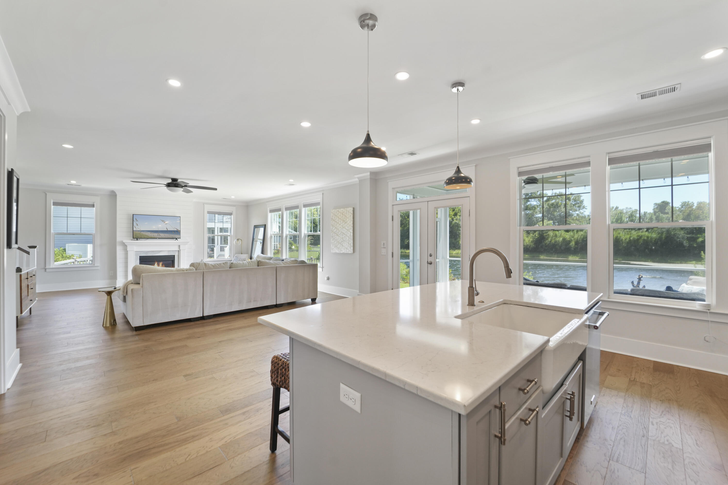 1427 Rivers Cotton Road Charleston, SC 29412 - Photo 9 of 50 kitchen