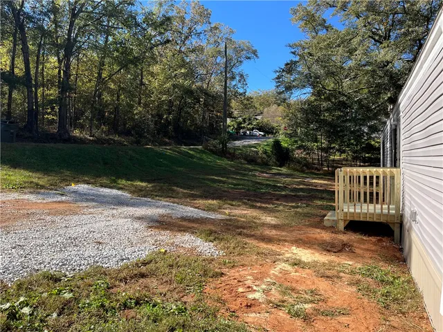 $1,300 | 109 A Towe Street, Seneca, SC 29678