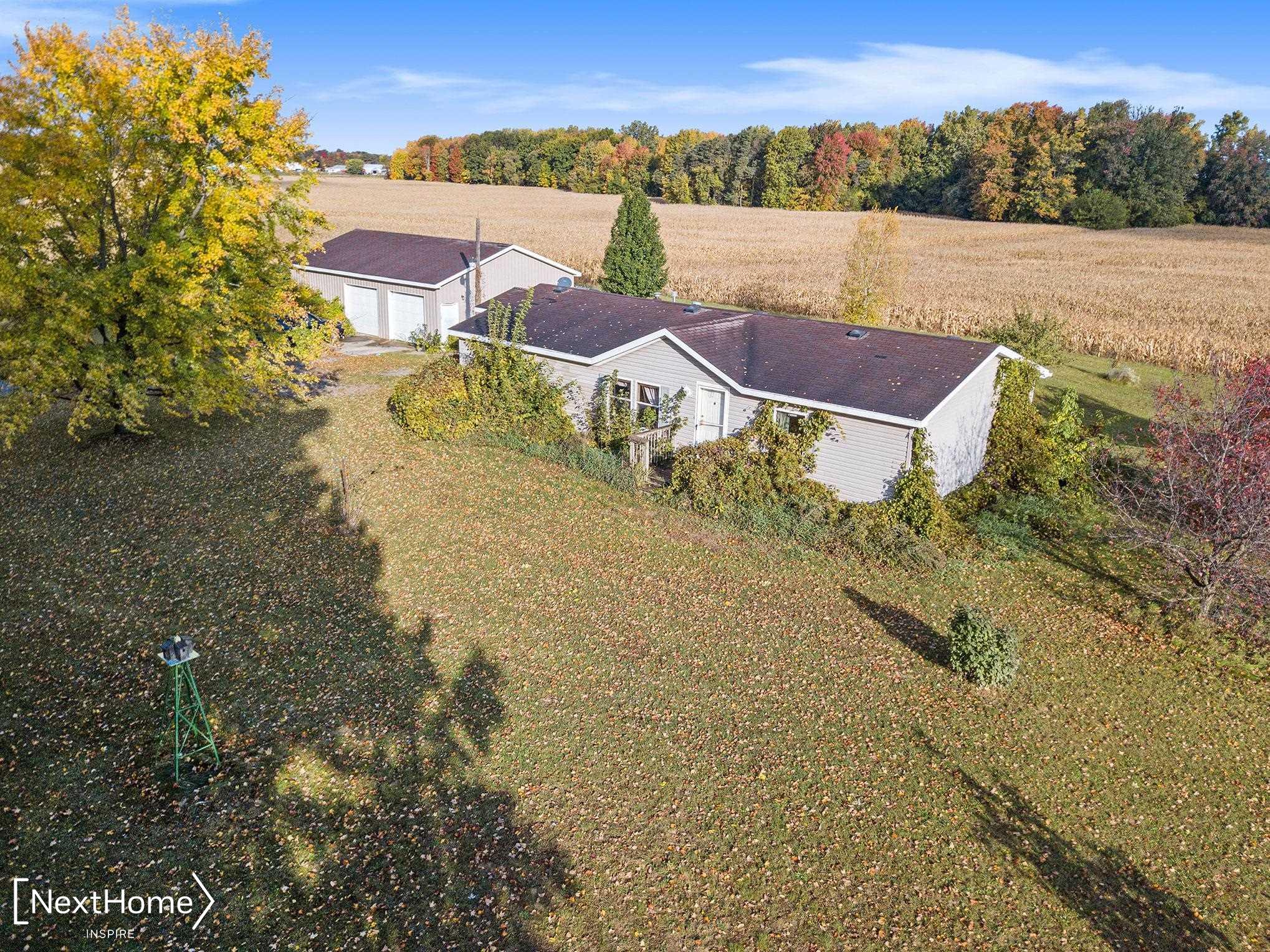 7740 Murphy Lake Road Millington, MI 48746 - Photo 1 of 14 50093333.JPG