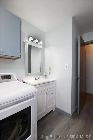 $215,000 | 2724 Hillview Drive, New Albany, IN 47150