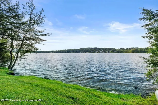 $1,250,000 | 65 Run A Muck Lane, Thompson, PA 18465