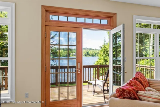 $1,250,000 | 65 Run A Muck Lane, Thompson, PA 18465