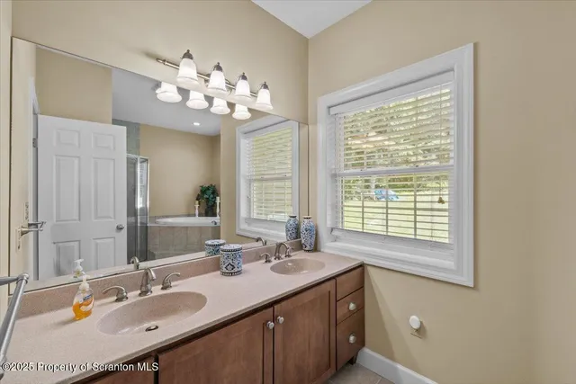 $1,250,000 | 65 Run A Muck Lane, Thompson, PA 18465