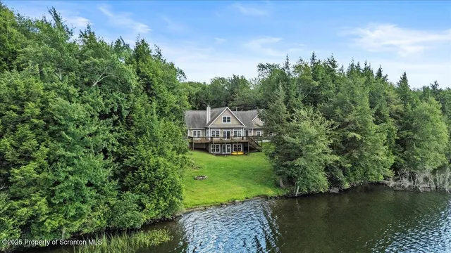 $1,250,000 | 65 Run A Muck Lane, Thompson, PA 18465