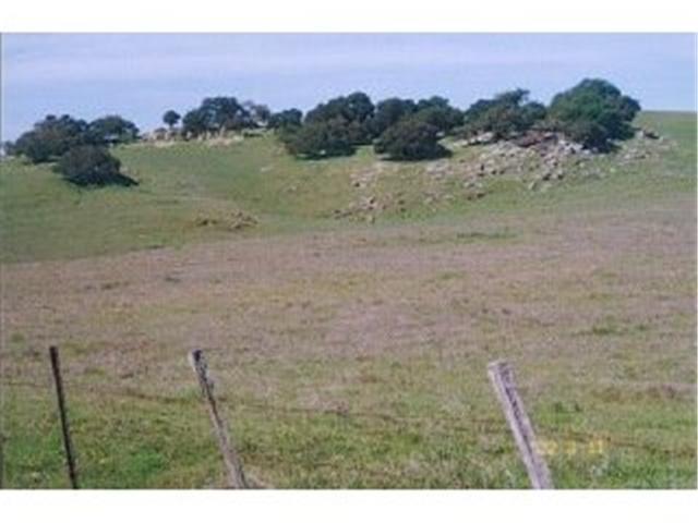 700 Rocks Road San Juan Bautista, CA 95045 - Photo 3 of 12 Gallery Image 3