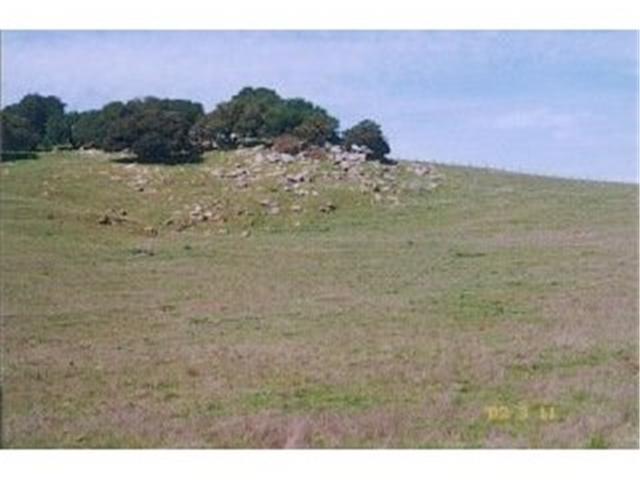 700 Rocks Road San Juan Bautista, CA 95045 - Photo 4 of 12 Gallery Image 4