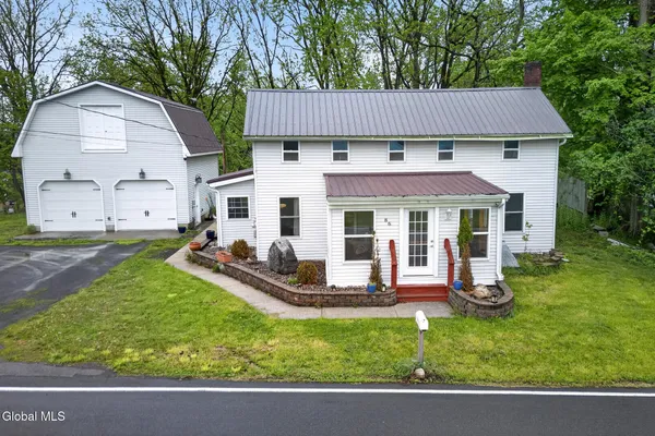 $320,000 | 86 Washington Avenue, Coxsackie, NY 12051