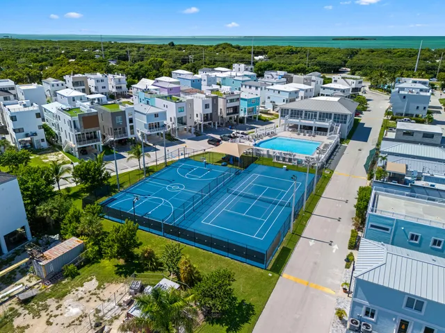 a view of an entrance to house