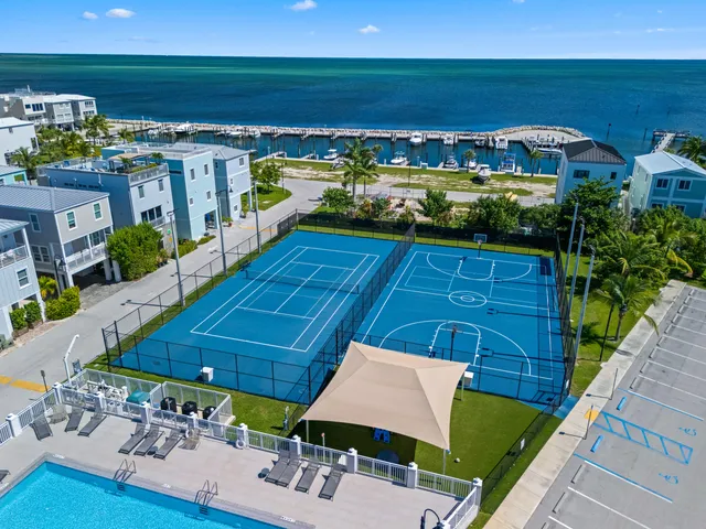 $875,000 | 94825 Overseas Highway, Unit 124, Key Largo, FL 33037