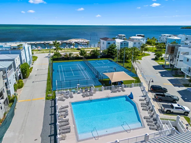 $875,000 | 94825 Overseas Highway, Unit 124, Key Largo, FL 33037