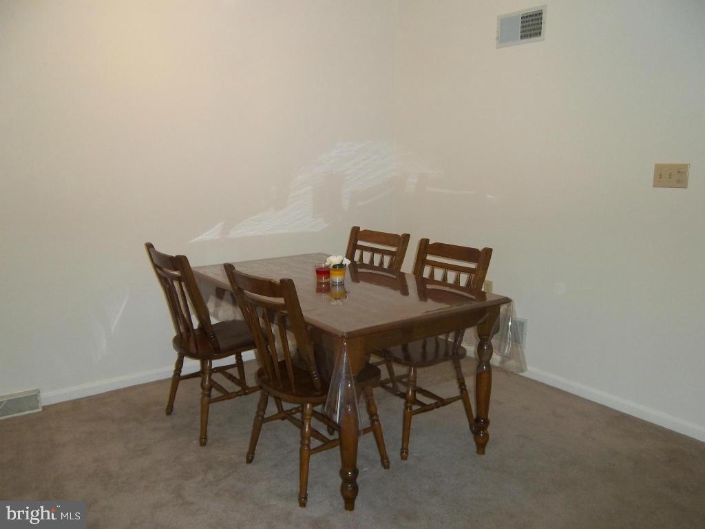 604 South Cedar Street Lititz, PA 17543 - Photo 3 of 12