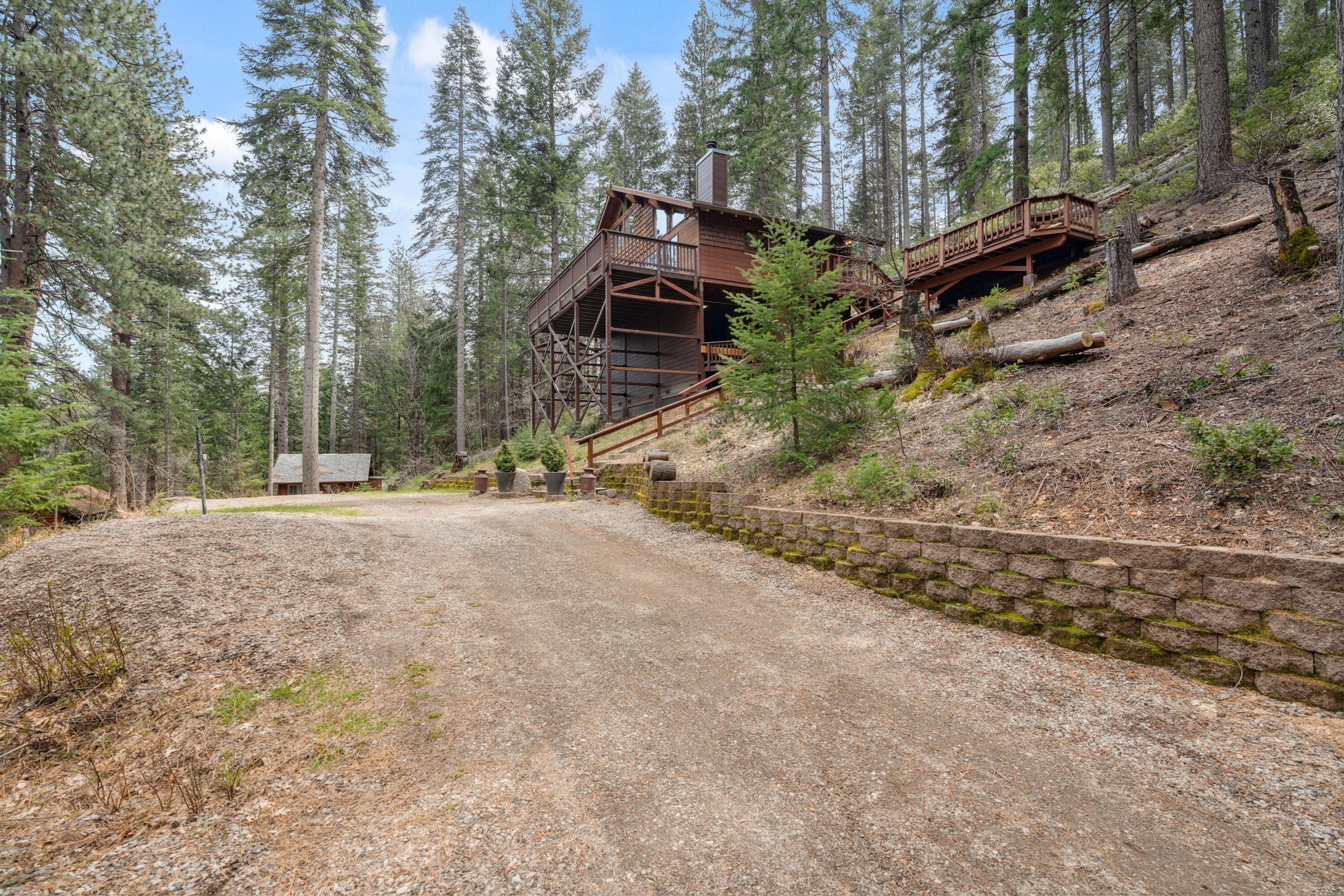 2120 Pack Trail Mount Shasta, CA 96067 - Photo 41 of 92 a view of road and trees