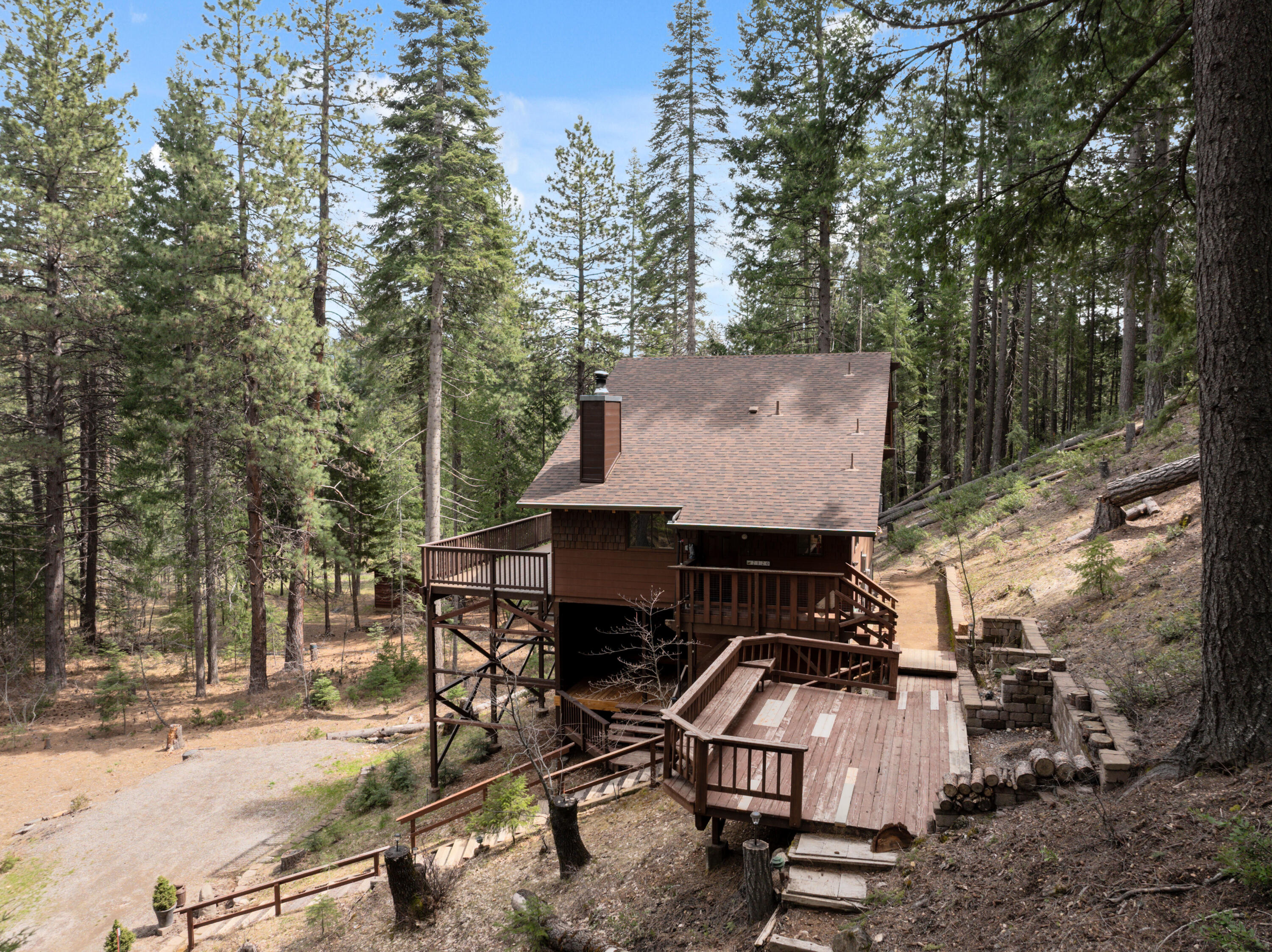 2120 Pack Trail Mount Shasta, CA 96067 - Photo 59 of 92 057_dji_20250412035025_0532_d_414