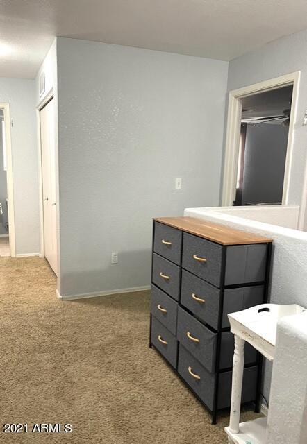 1236 South Boulder Street, Unit F Gilbert, AZ 85296 - Photo 18 of 31 Hallway