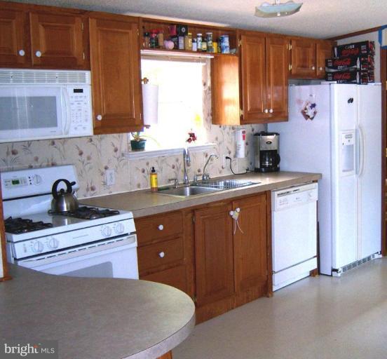 7810 Clark Road, Unit D26 Jessup, MD 20794 - Photo 3 of 15 Kitchen